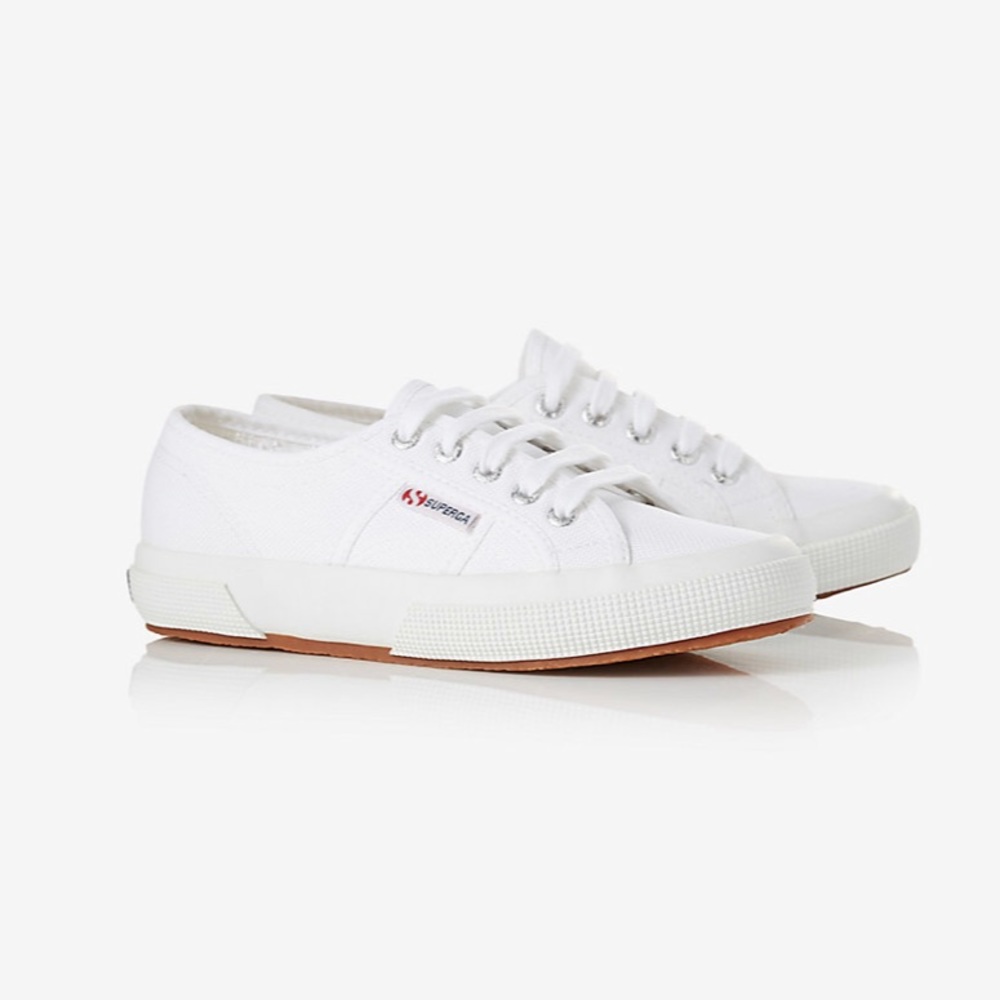 need to sell asap!!!! BRAND NEW WHITE SUPERGAS